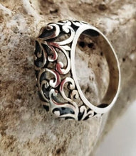 Load image into Gallery viewer, Bali Silver Ring
