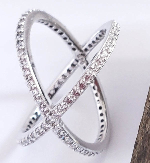 Crossover sterling silver Ring